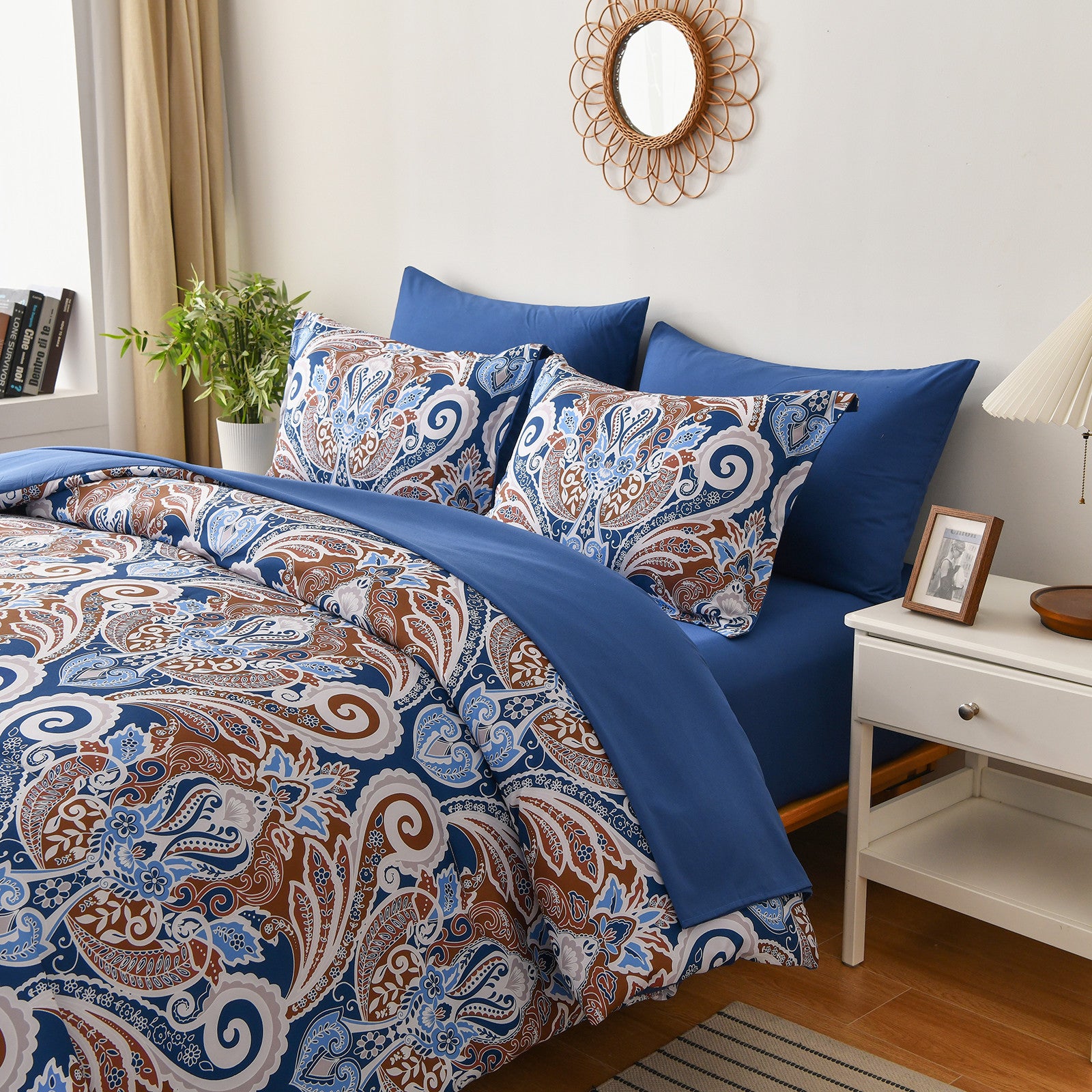 Comforter Set, King Size, 3-Piece Bedding with Pillowcases, Lightweight & Breathable - SuperSaverAU - view 2