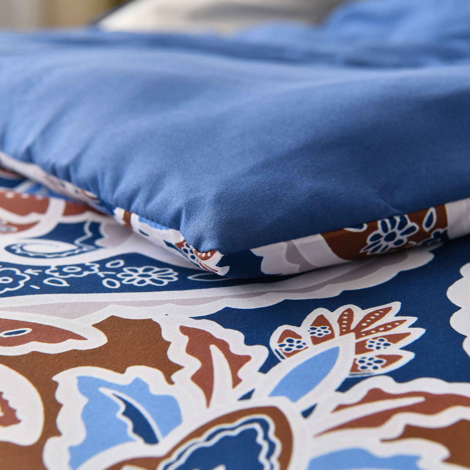 Comforter Set, King Size, 3-Piece Bedding with Pillowcases, Lightweight & Breathable - SuperSaverAU - view 4