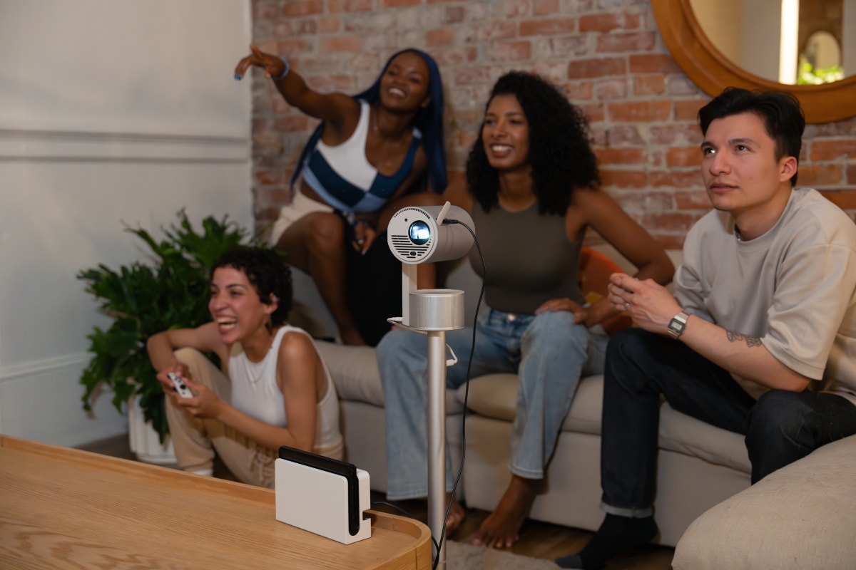 XGIMI MoGo 3 Pro Portable Projector Bundle (Power Base + Accessories)