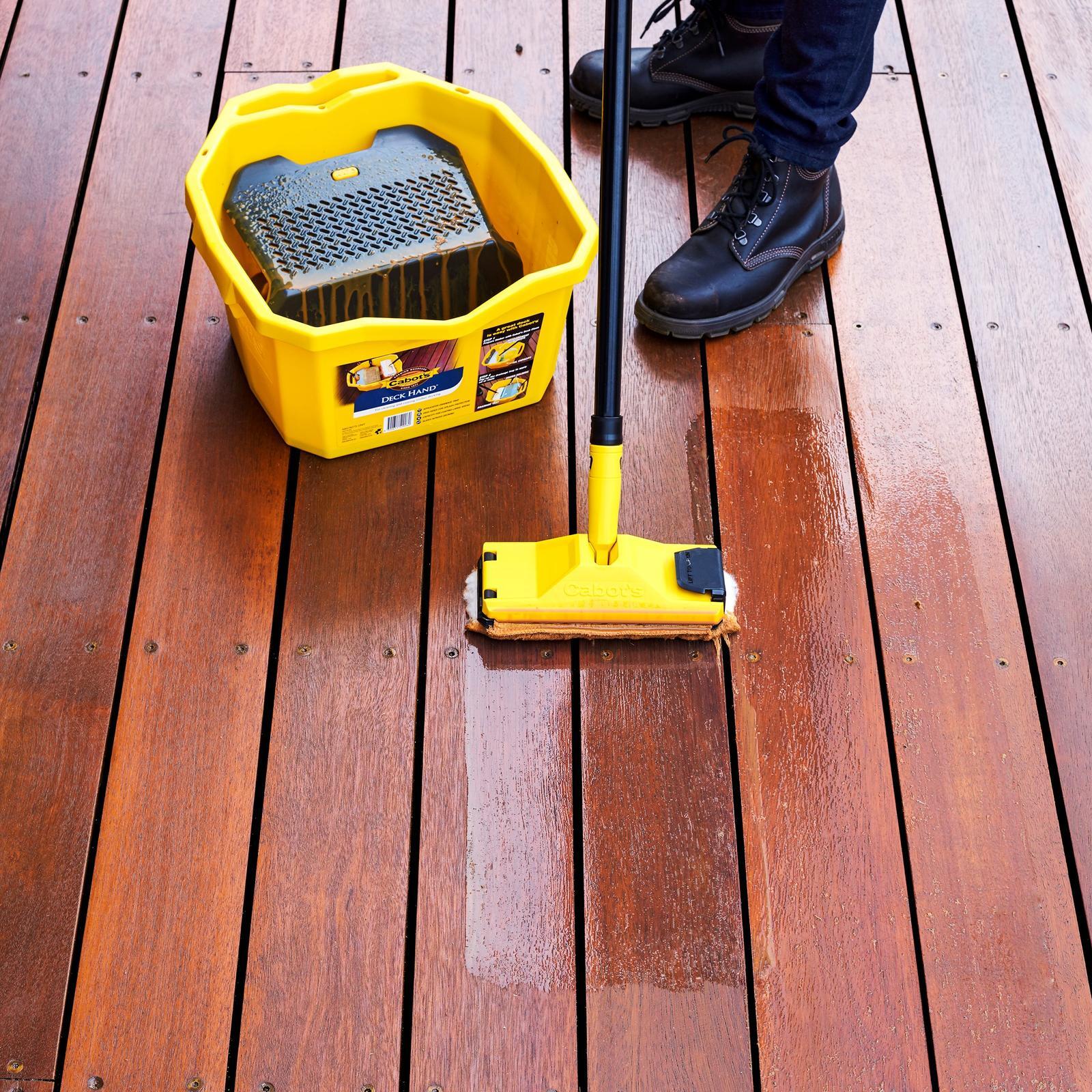 Cabot's Deck Coat Applicator And Pole Lambswool