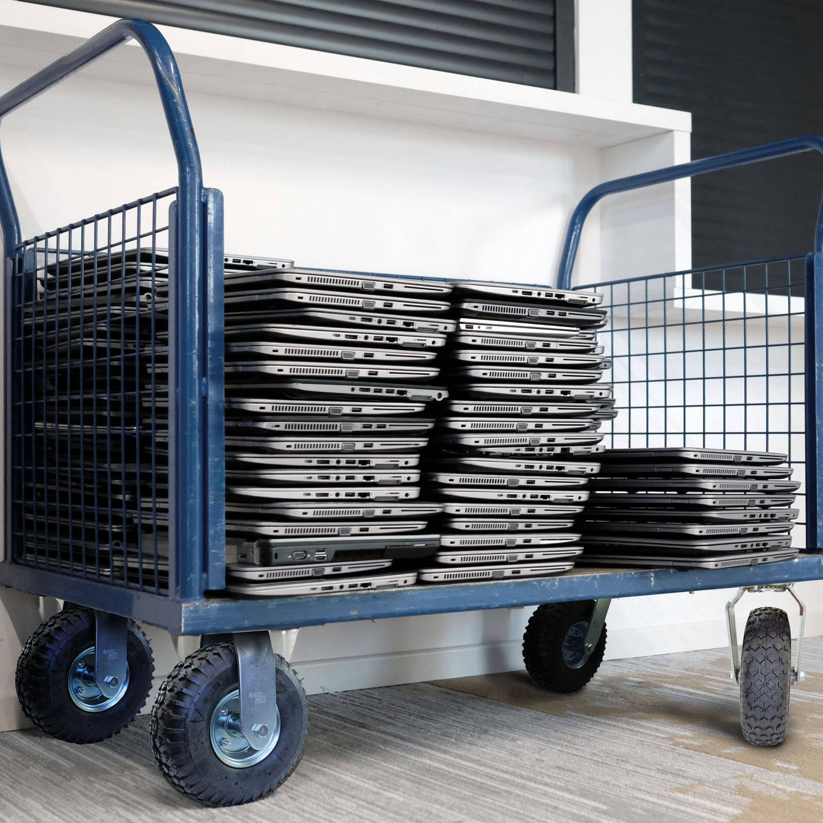 Easyroll 260mm Black Pneumatic Fixed Plate Castor 140kg