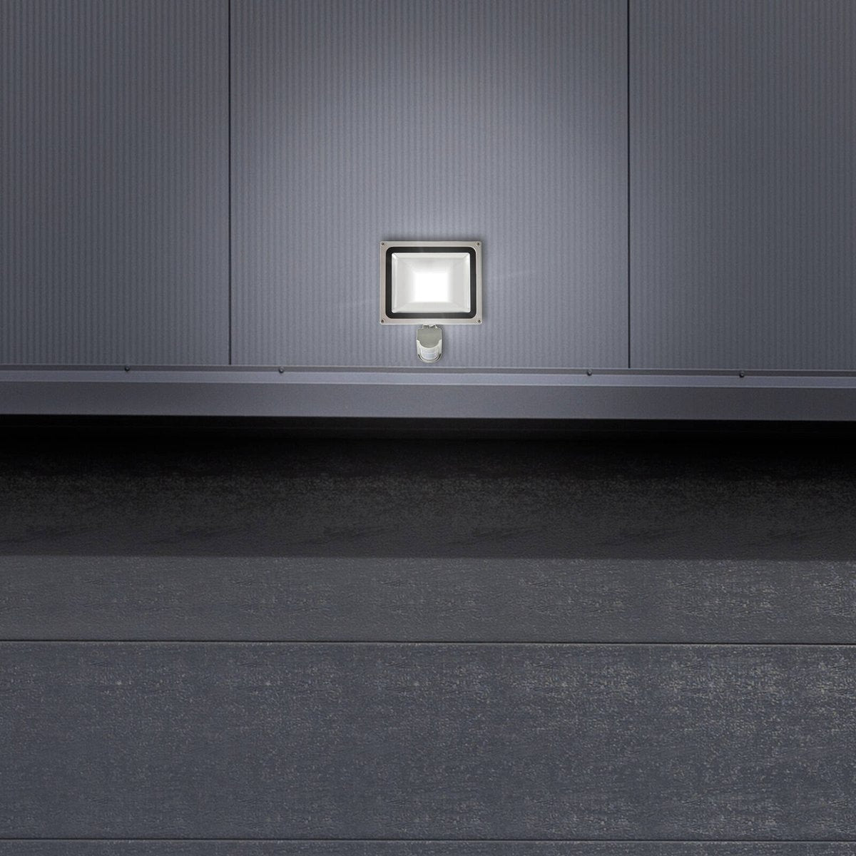 Brilliant 30W Grey Ranger III LED Sensor Flood Light - 2700 Lumens - IP65 - SuperSaverAU - view 4