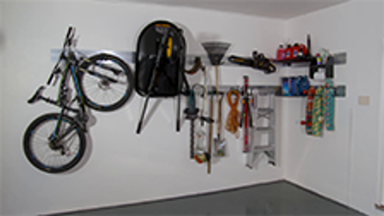 StorEase Loop Hook 20cm Powder-Coated Steel Wall Track Storage Hook 22kg