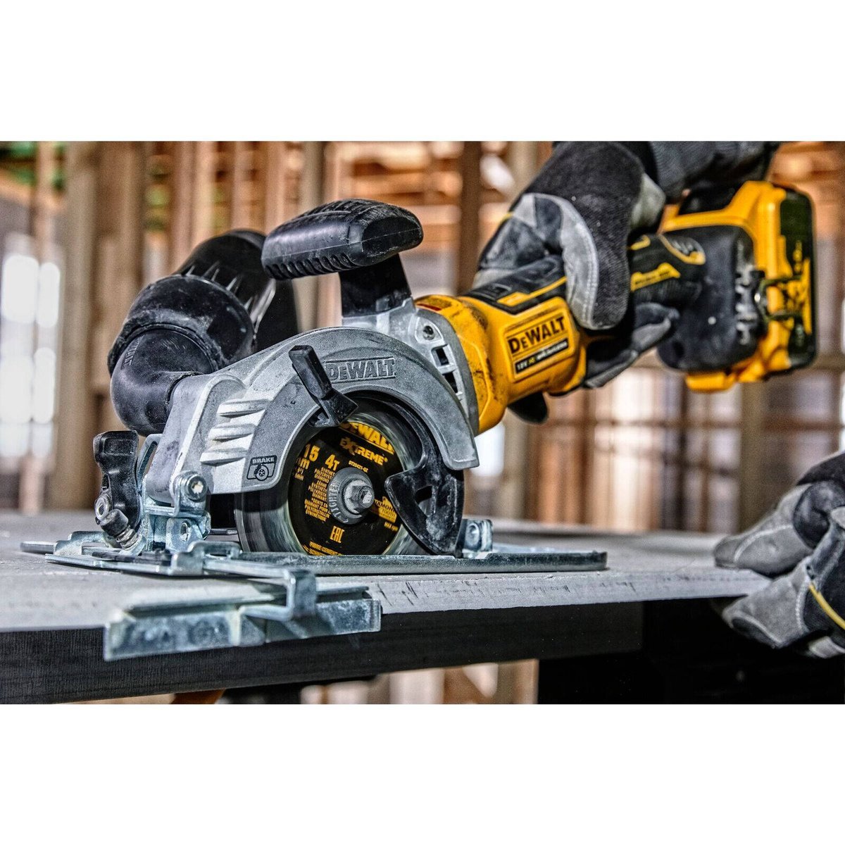DeWALT 18V XR Li-Ion Brushless 115mm Circular Saw Skin Only DCS571N-XE