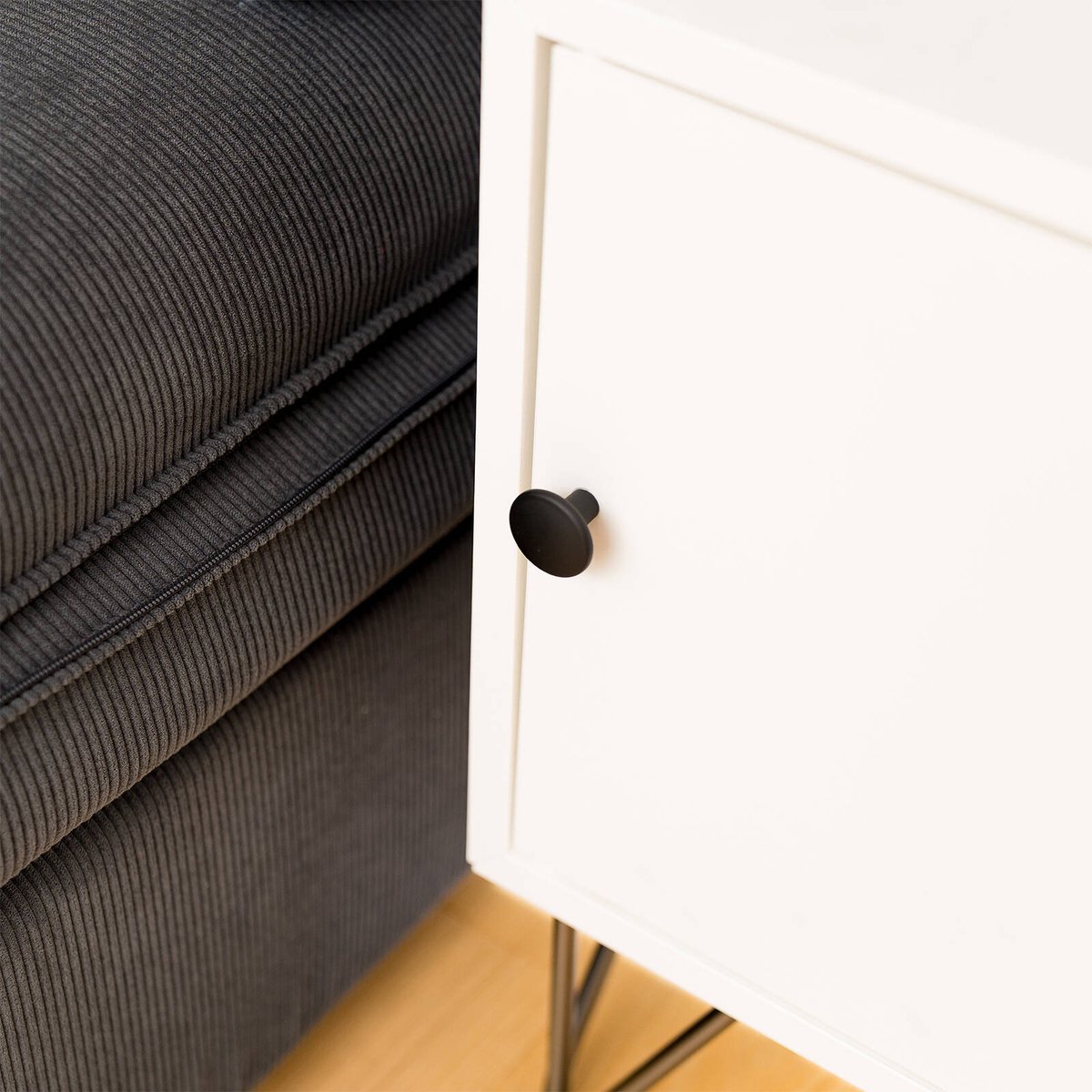 Taskmaster 30mm Matte Black Steel Cabinet Knob