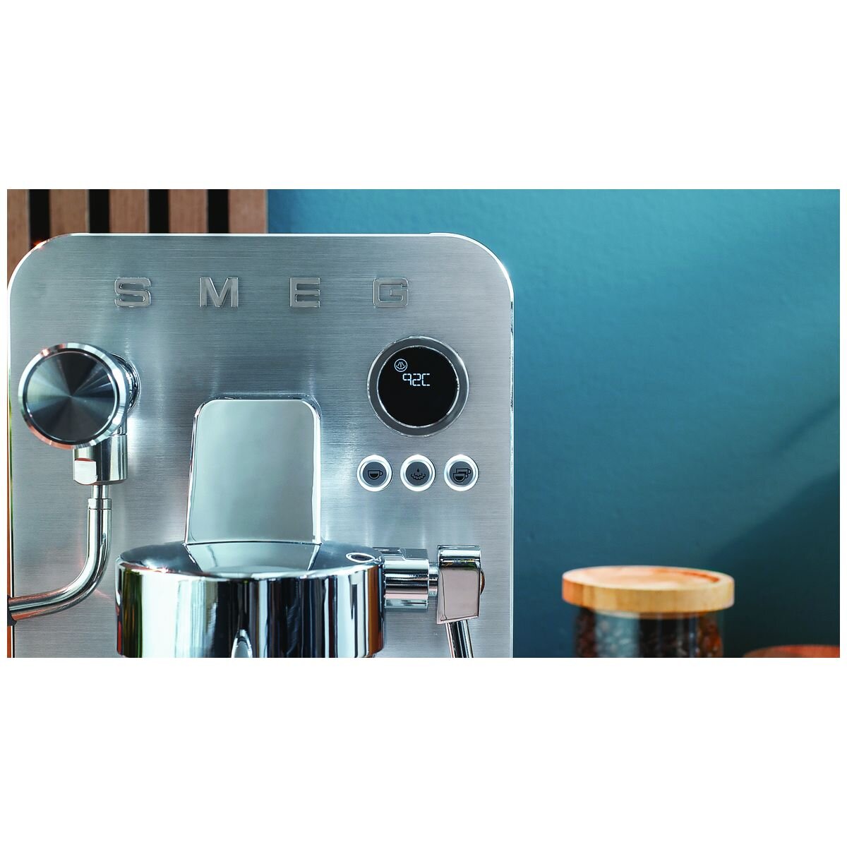 Smeg Minipro Espresso Coffee Machine - 15 Bar, Triple Thermoblock, Shot Timer, Matte White - EMC02WHMAU