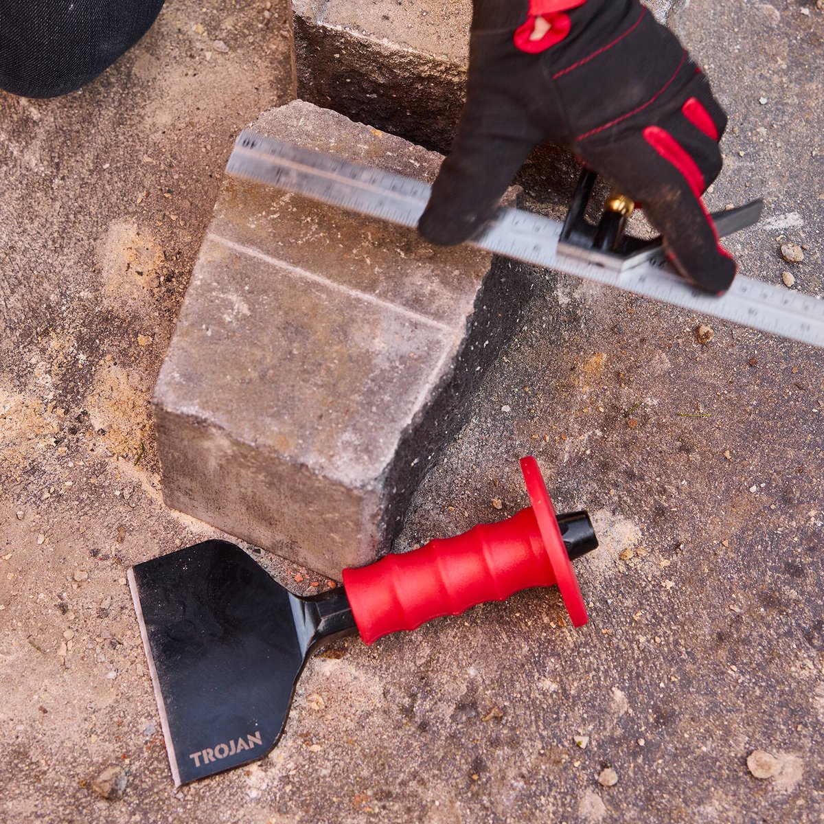 Trojan 115mm Brick Bolster with Hand Guard