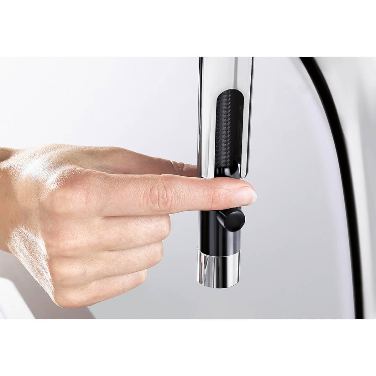 Blanco High Arch Pull Out Spray Mixer Tap - Chrome - 190° Swivel - 5 Star WELS - JURENAS
