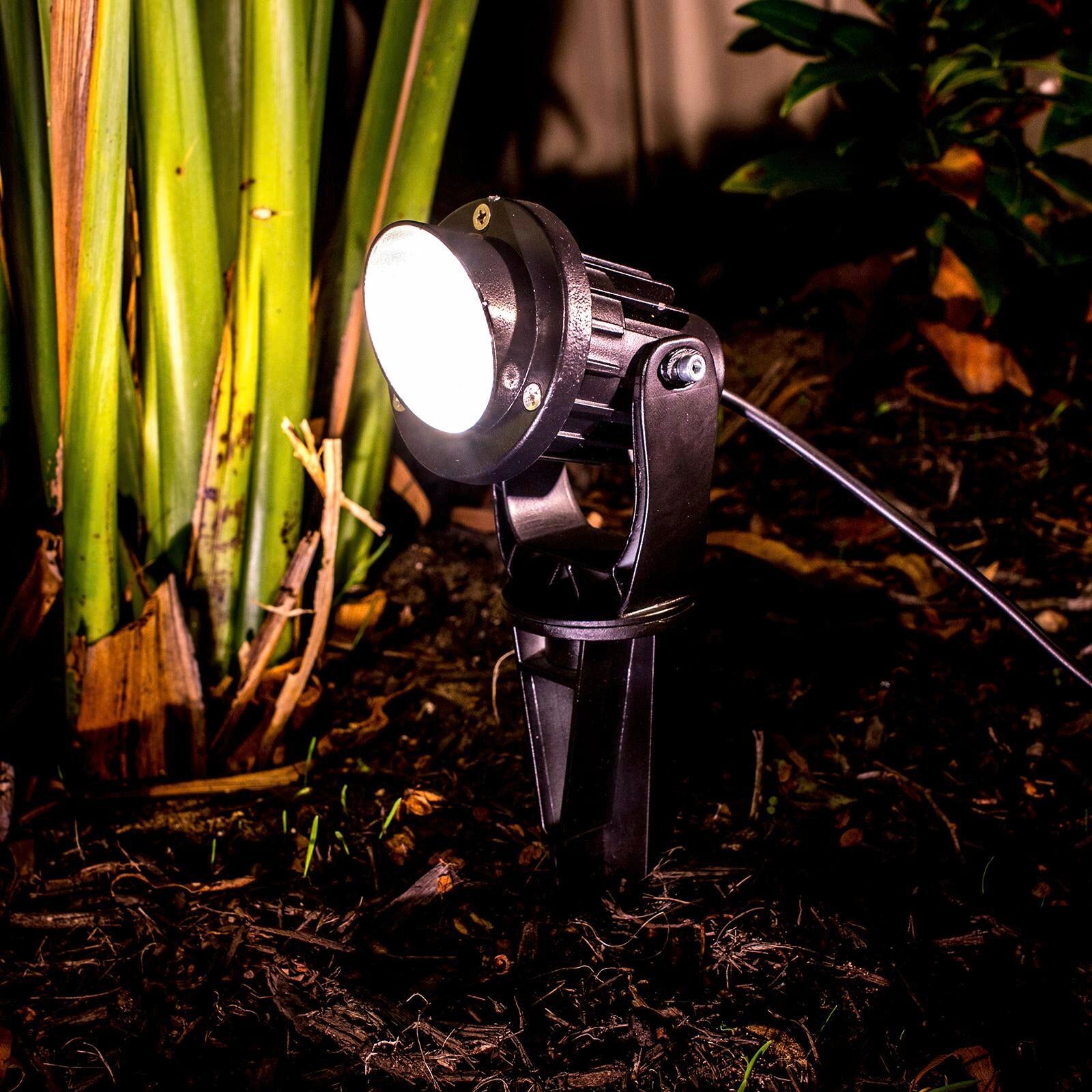Holman 140mm 12V Black Warm White 15W Outdoor Stake Spotlight Waterproof SLW14015