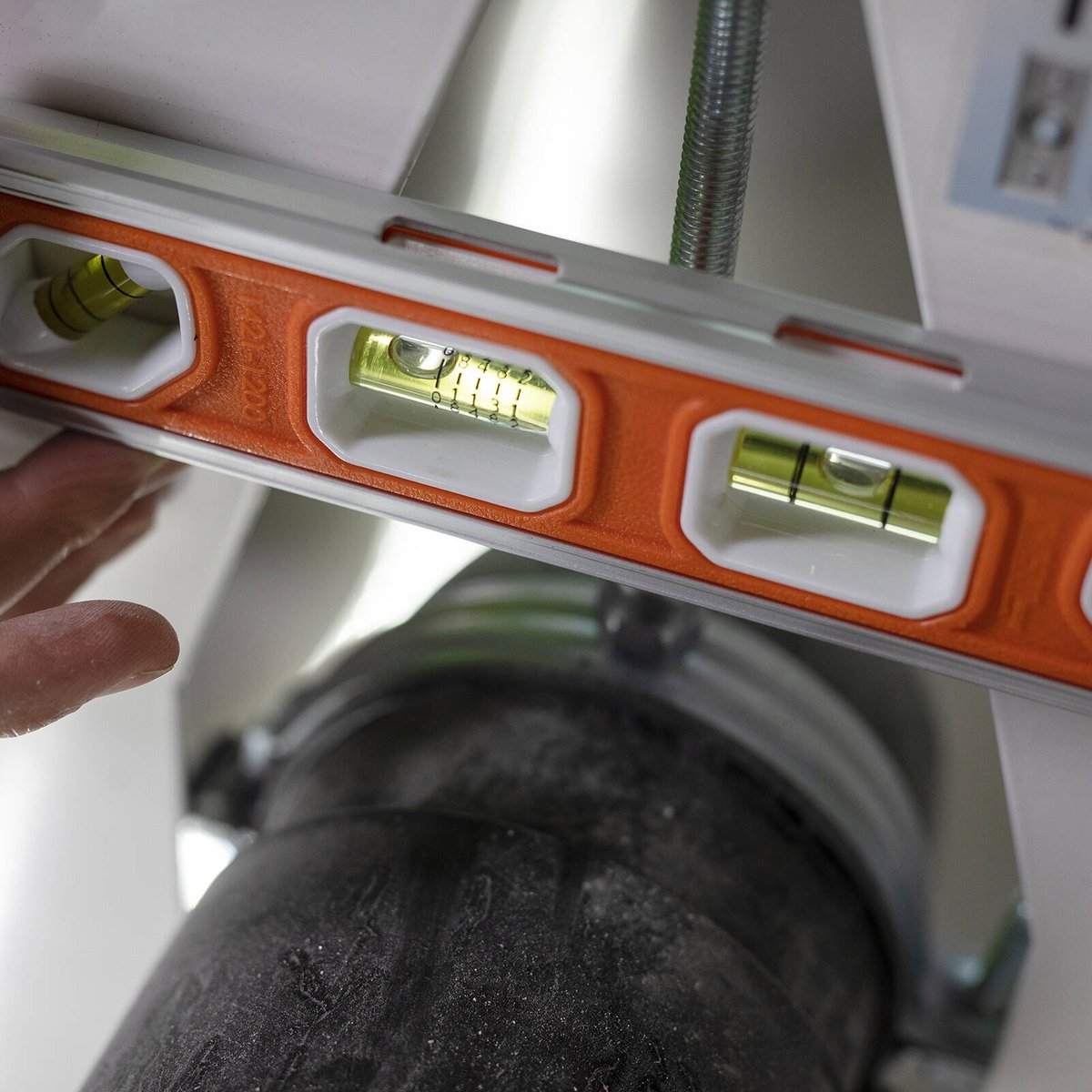 Johnson 305mm 12" Magnetic Torpedo Level - 4 Vial, V-Groove Frame