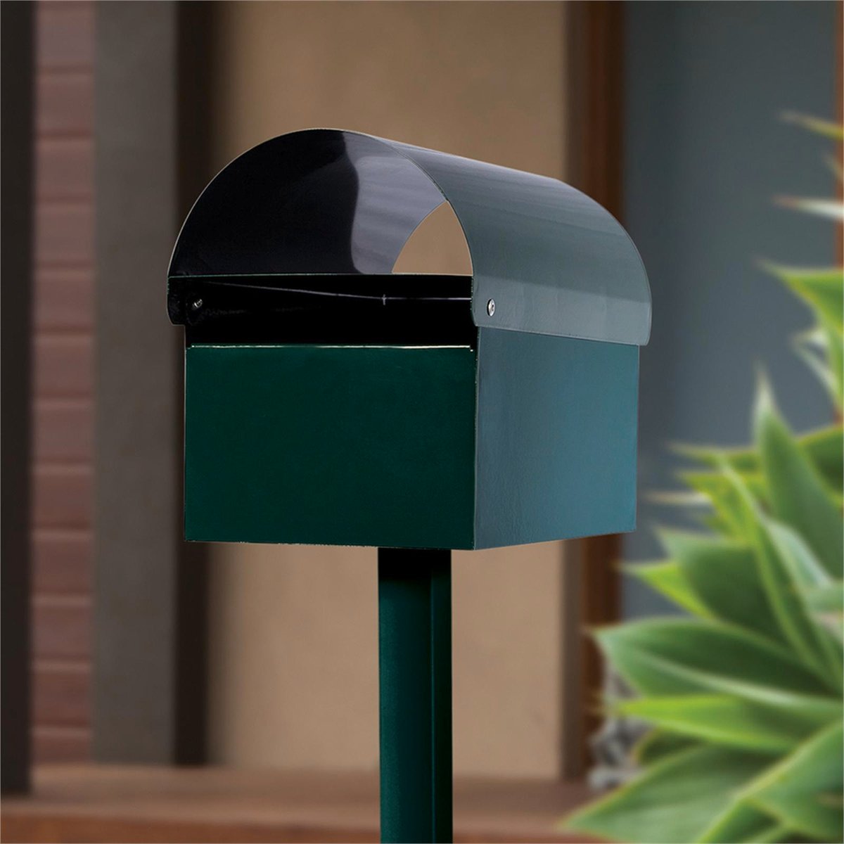 Sandleford Dune Letterbox Green Galvanised Steel 160 x 205mm