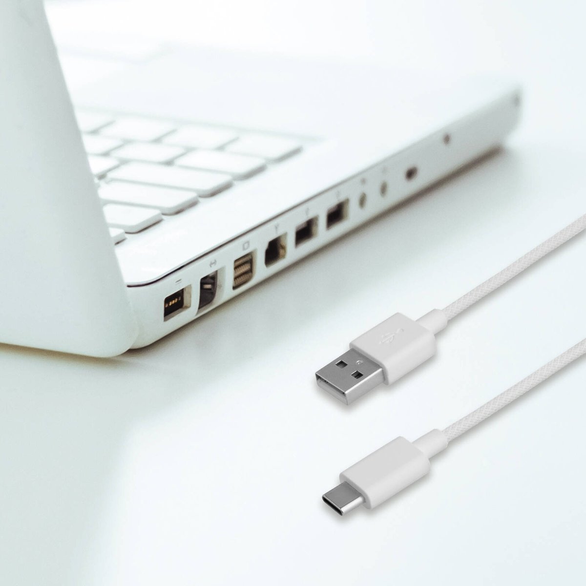 Antsig 1.2m USB-C to USB-A Cable White AP561B