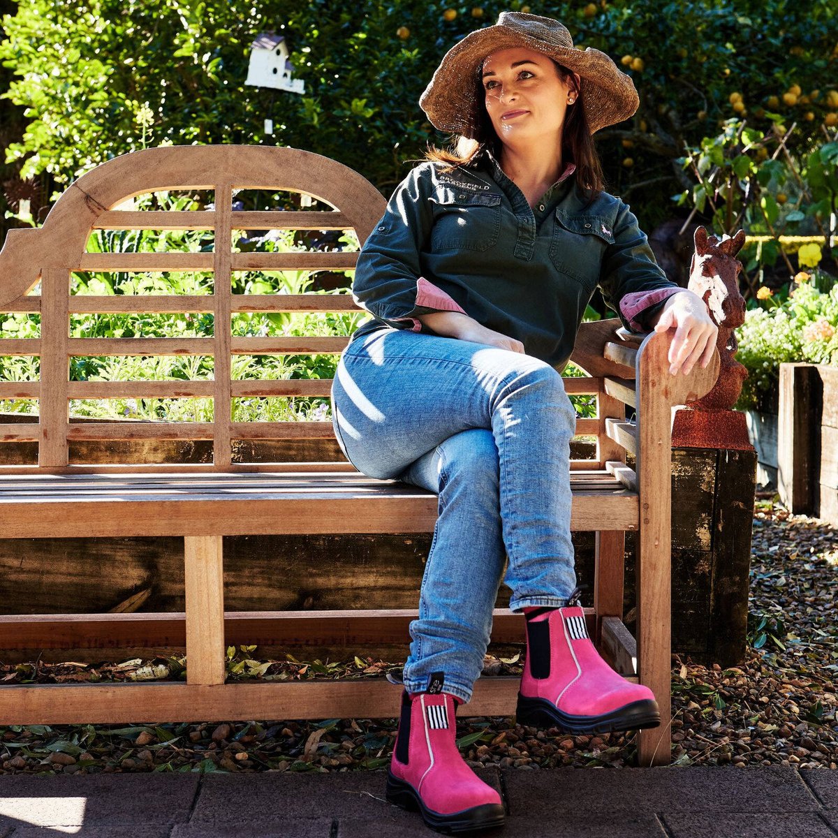 she wear Inspires Womens Safety Work Boots Size 9 Pink Nubuck Leather Steel Cap Pull On Water Resistant