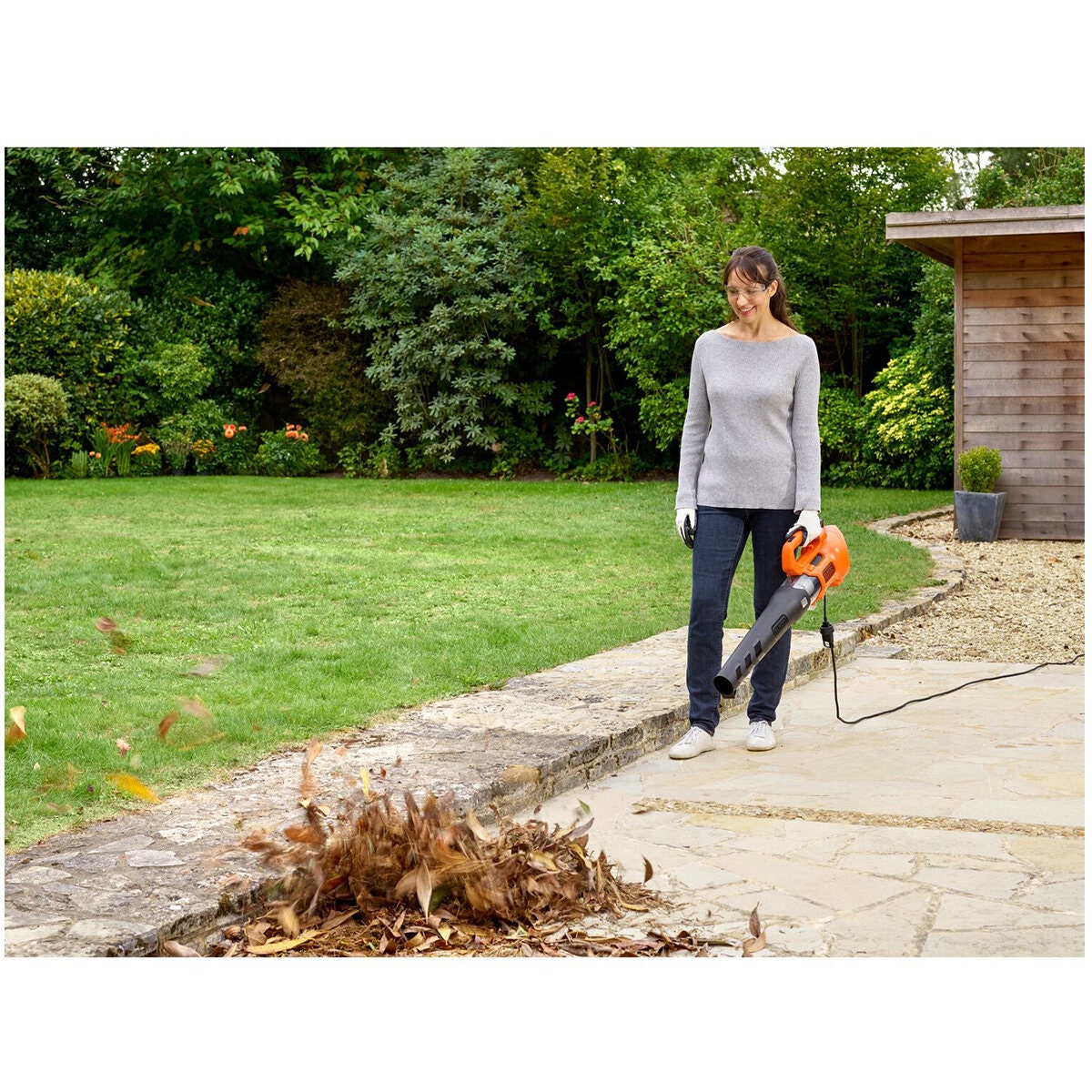 Black & Decker 1850W Axial Blower - Orange Body with Black Blowing Hose, 2 Year Warranty - BEBL185-XE