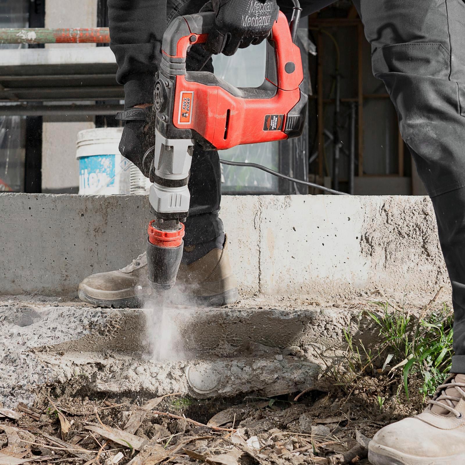 Full Boar 1050W 7kg SDS Max Demolition Hammer Kit 12J Anti-Vibration FBDH-1012