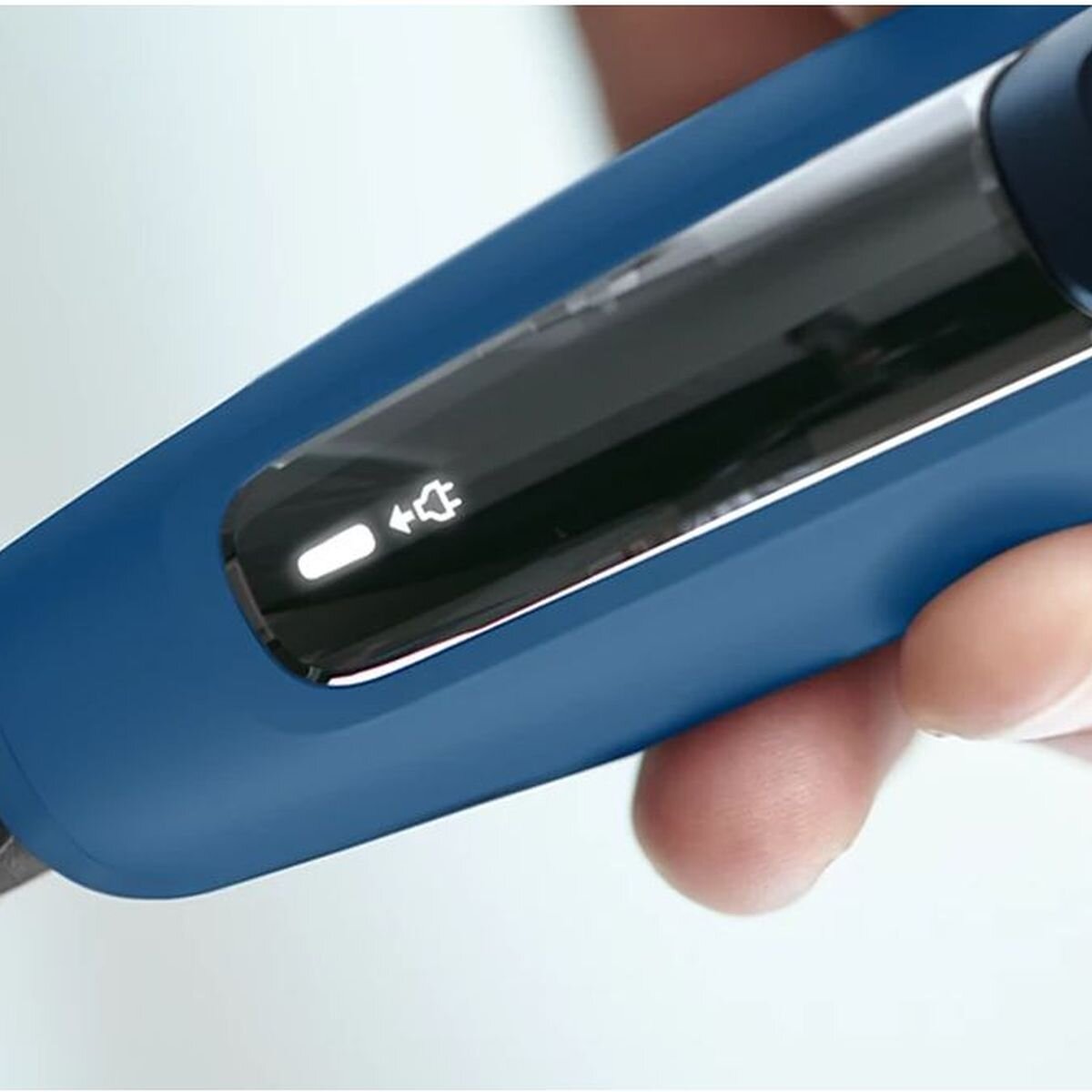 Philips Series 5000 Wet and Dry Electric Shaver - ComfortTech Blades - 360° Contour Heads - S5466-17