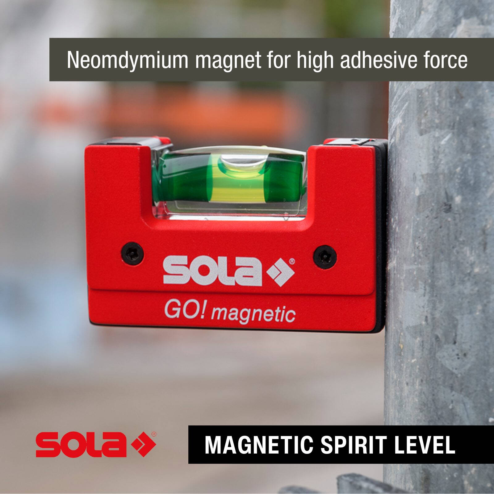 Sola Mini Compact Magnetic Spirit Level with Case Red