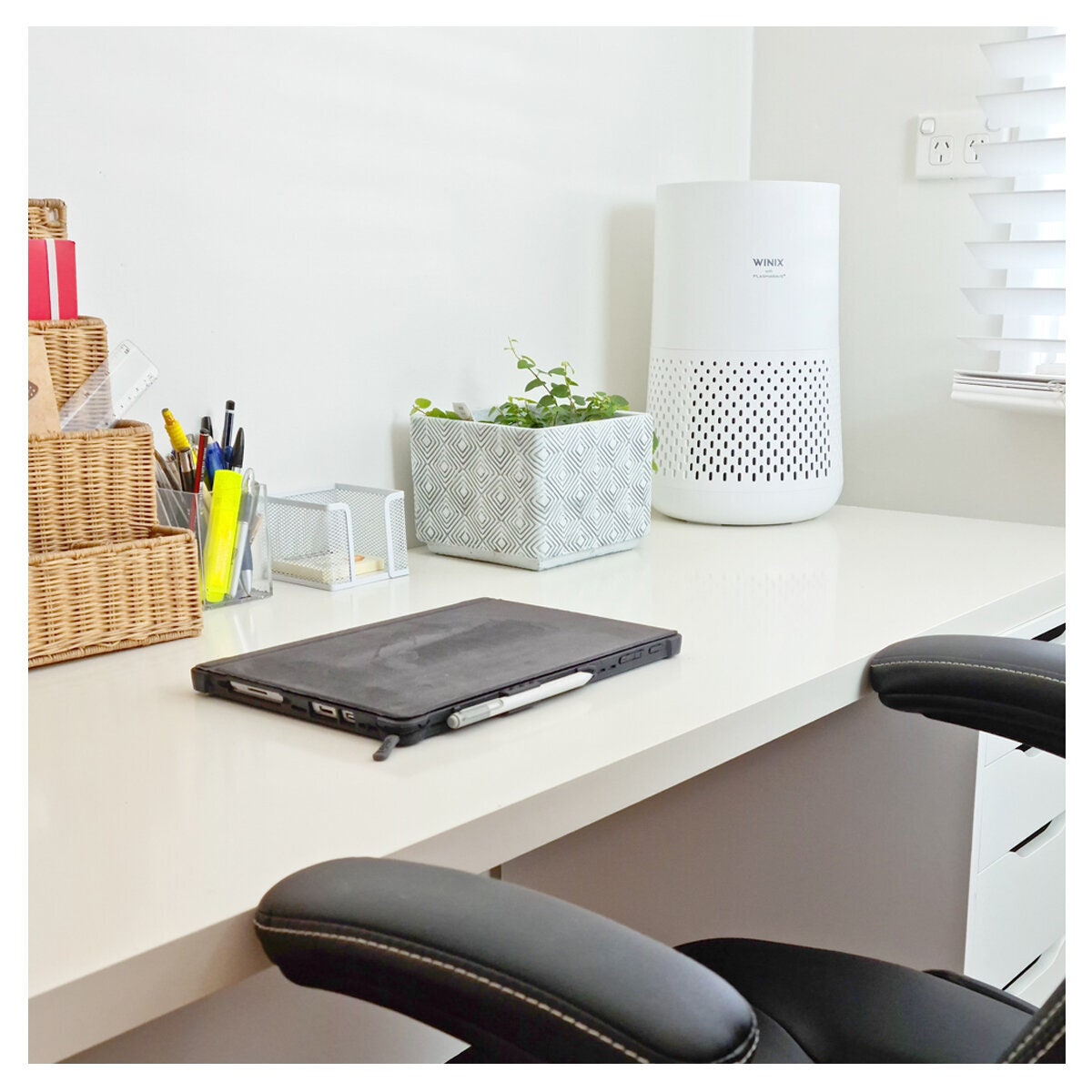 Winix Compact 4-Stage Air Purifier - True HEPA, PlasmaWave, Smart Sensor, Sleep Mode - AUS-0850AAPU