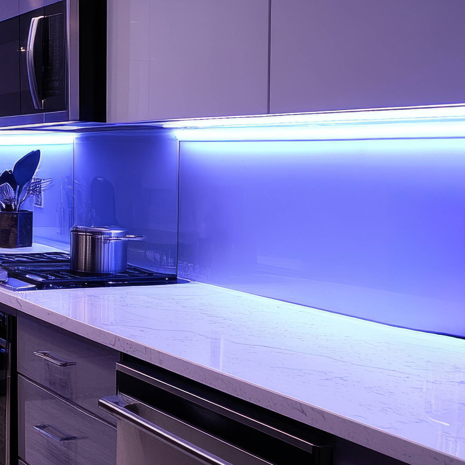 Arlec 3m LED Strip Light 600lm CCT IP44 Indoor Outdoor ALD341CCT