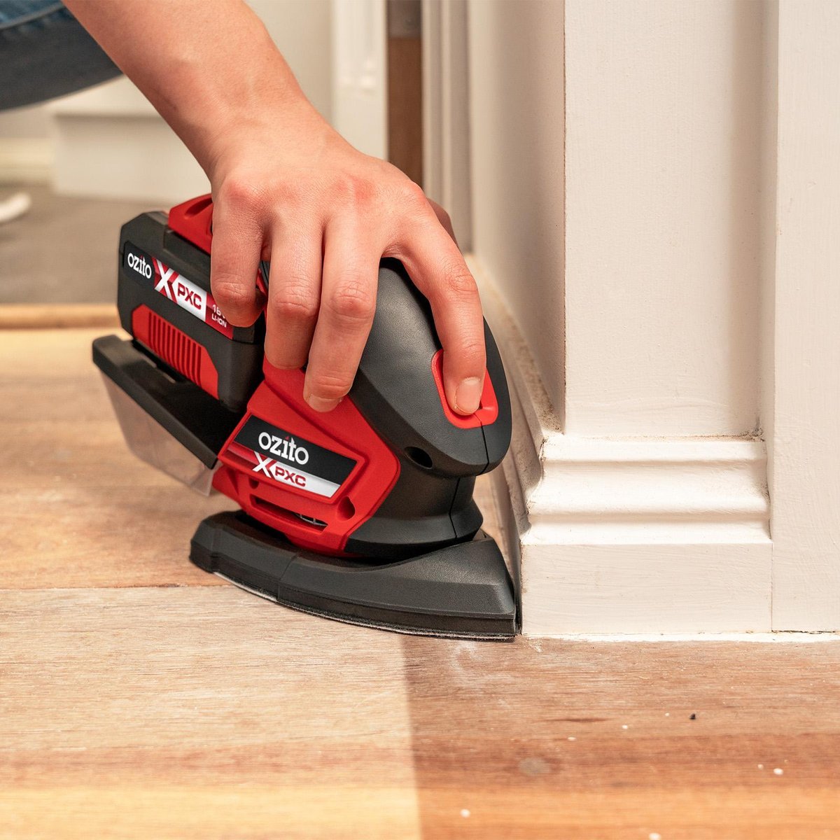 Ozito PXC 18V Cordless Detail Sander - Skin Only PXMSS-700