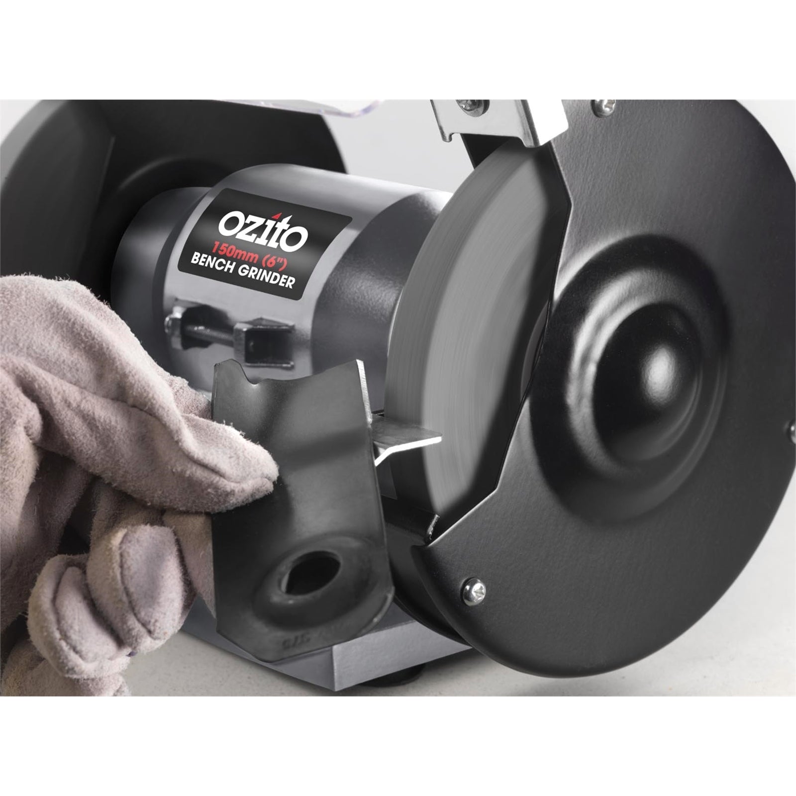 Ozito 150W 150mm Bench Grinder OZBG150WA - 2950rpm with Grinding Wheel & Eye Shields