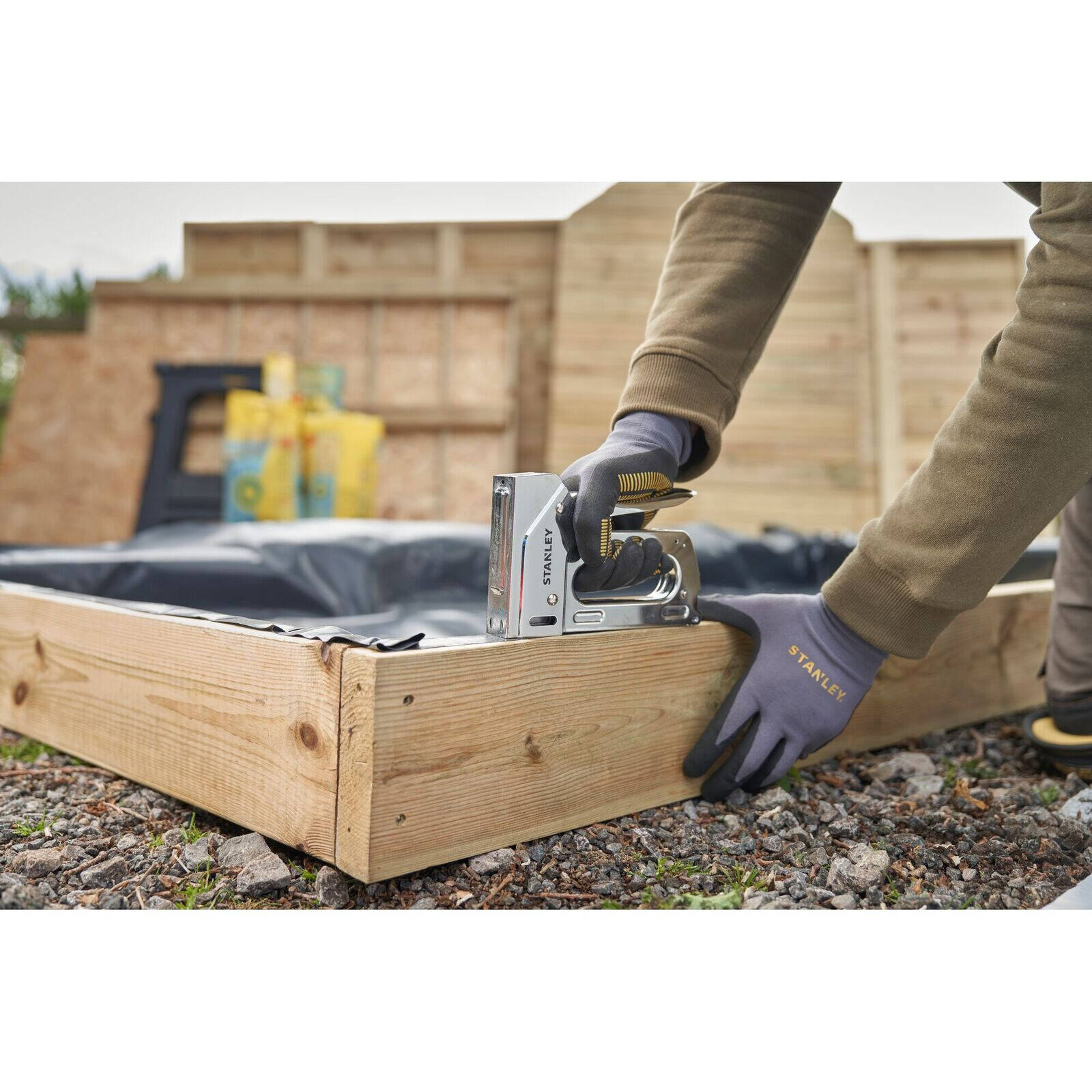 Stanley Heavy Duty Steel Staple Gun TR110