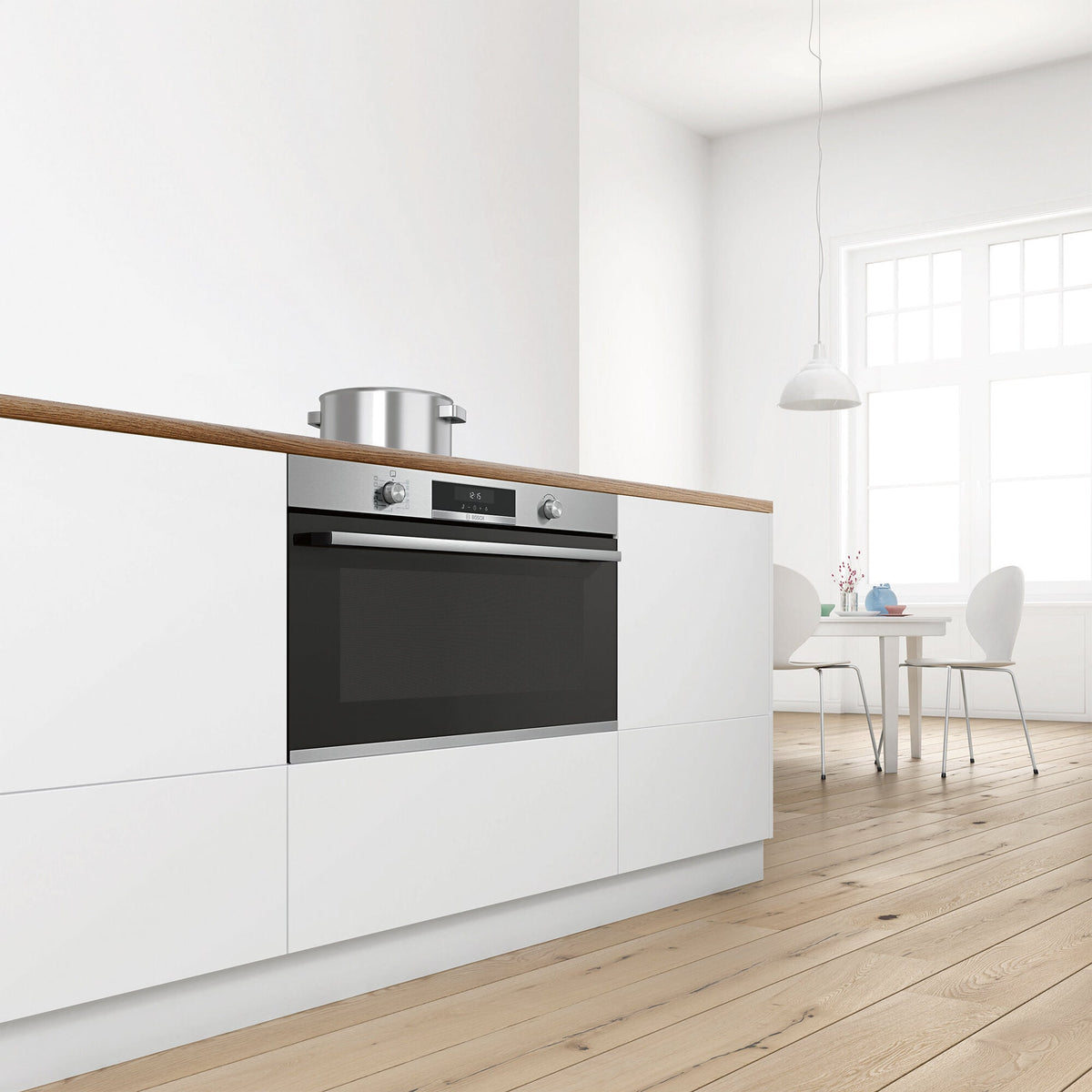 Bosch 90cm Series 6 Pyrolytic Built-In Oven - 112L Stainless Steel - Rapid Heat-Up - VBD578FS0