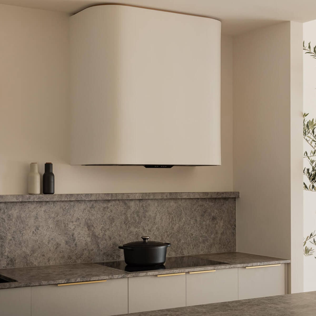 Schweigen 90cm Undermount Rangehood - Matte Black, 3200m³/h Isodrive SE Motor, Soft-Touch - UM1170-9SBSEPAK