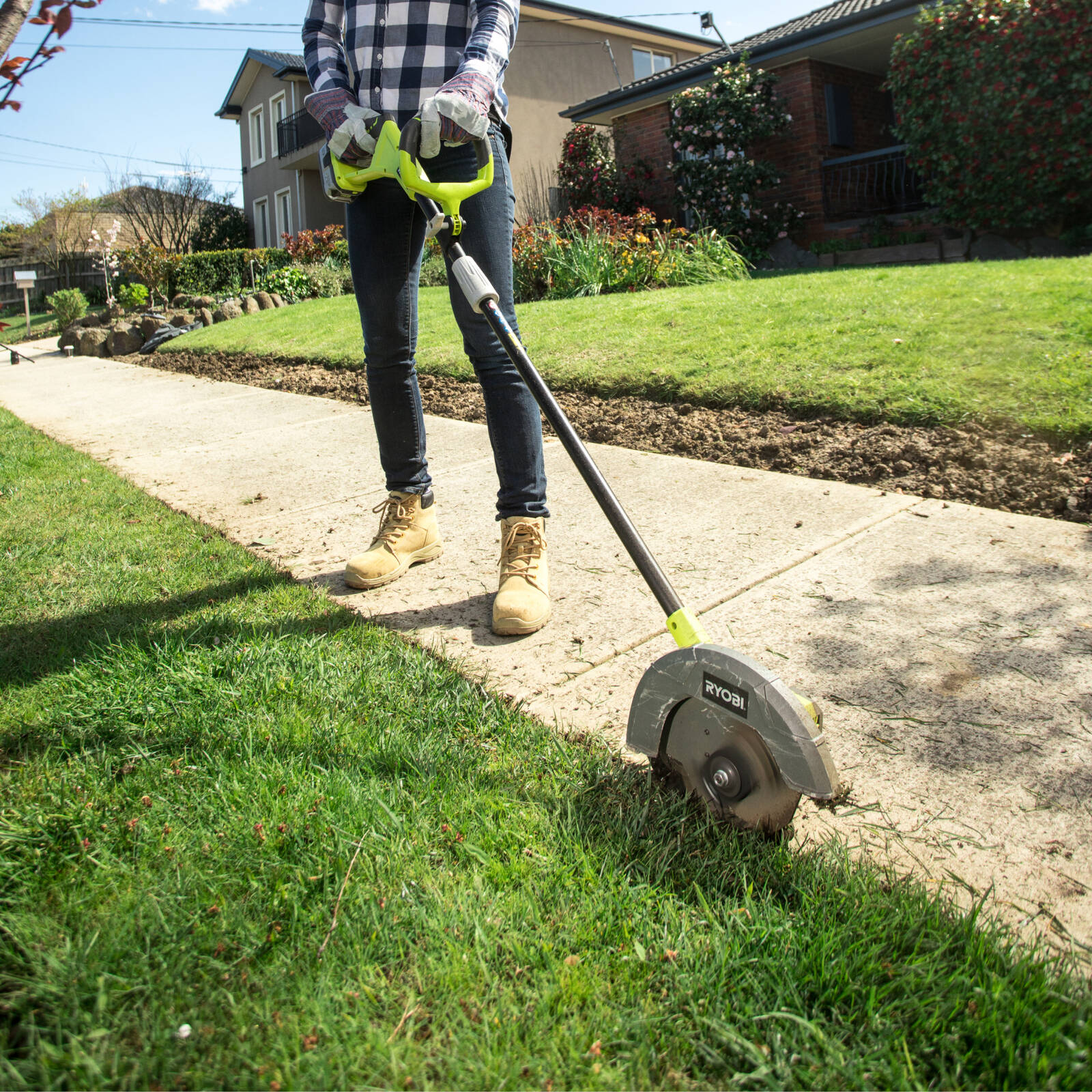 Ryobi One+ 18V Cordless 220mm Edger - Tool Only OED1850