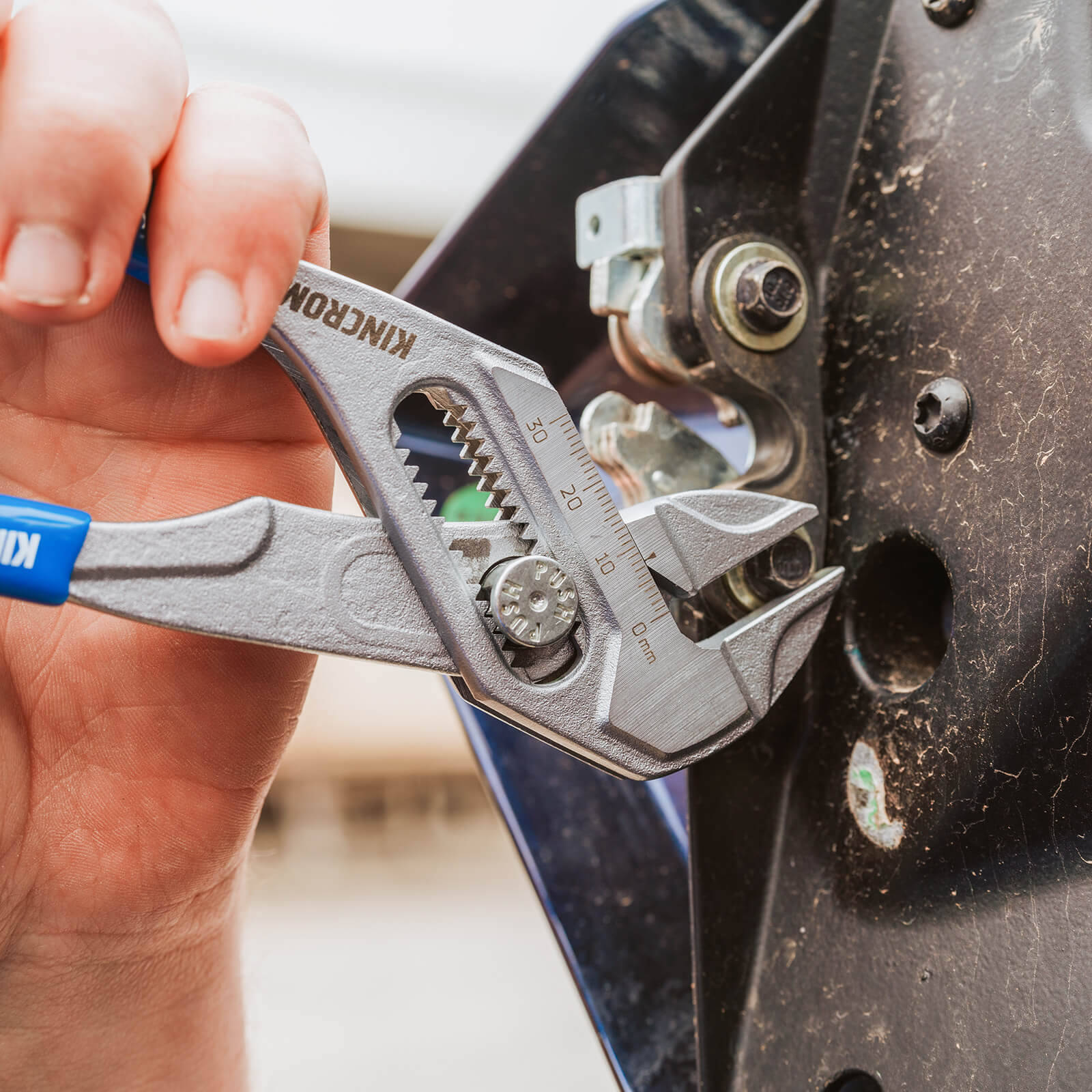 Kincrome 180mm Adjustable Plier Wrench, 36mm Jaw Capacity