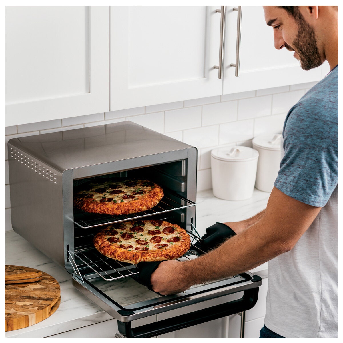 Ninja Foodi XL Air Fry Oven 29L - 2400W, 10 Cooking Modes, Digital Display Handle - DT200