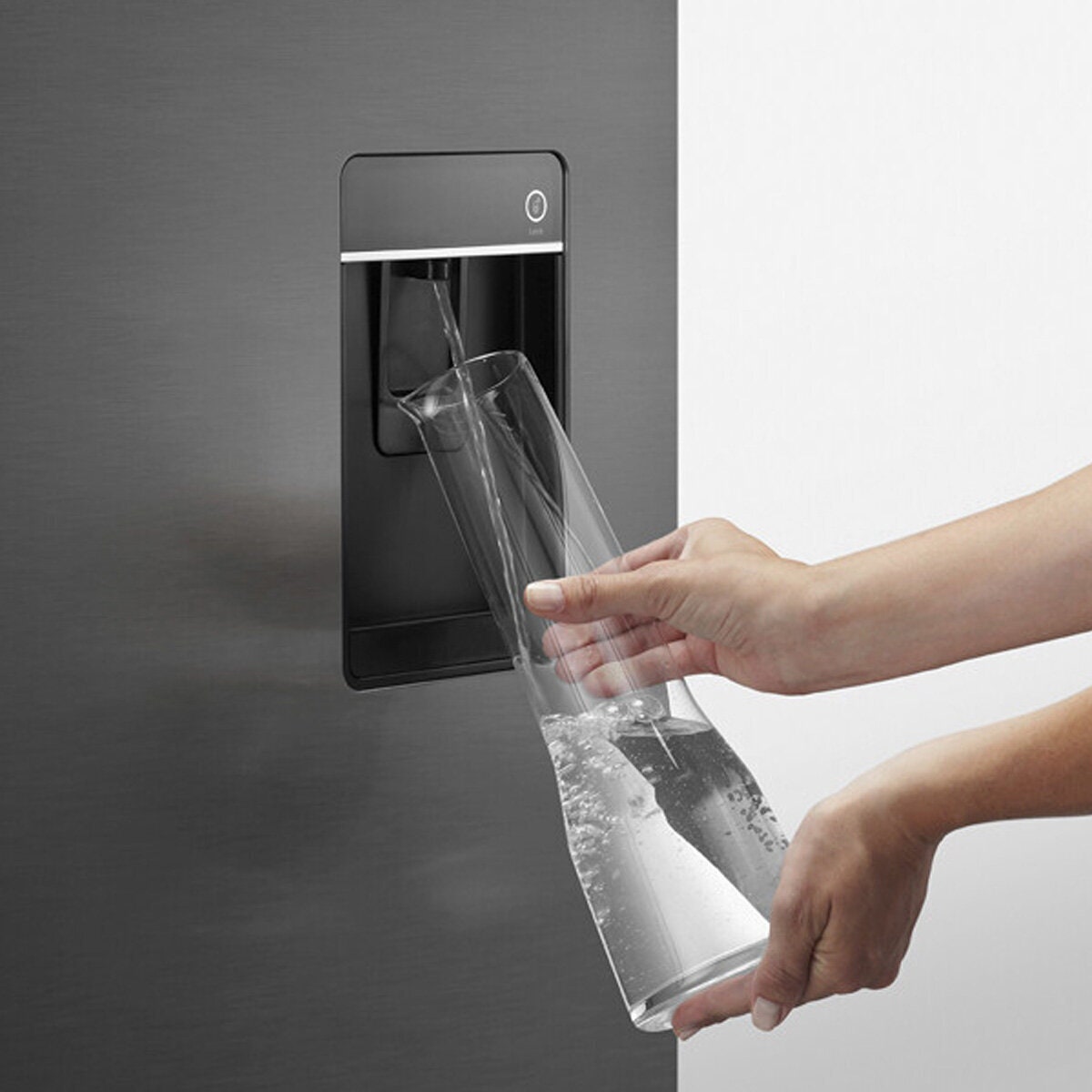 Fisher & Paykel Series 7 538L Quad Door Fridge - Matte Black Glass - Water Dispenser - RF605QZUVB1
