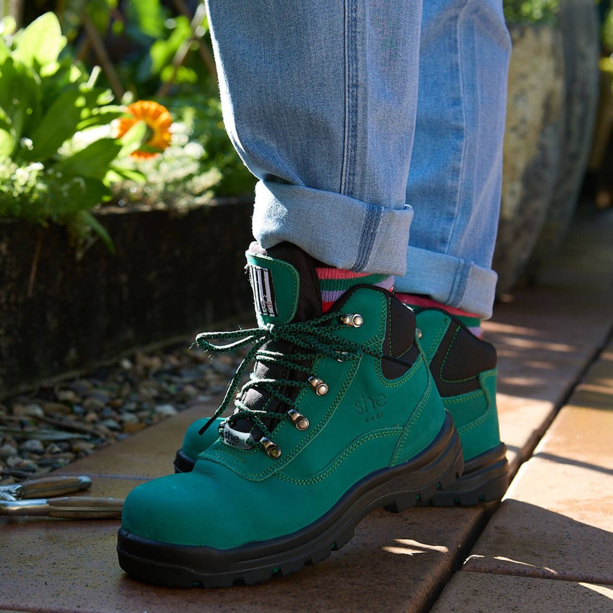 She Wear Does Womens Safety Work Boots Size 7/38 Jade Green Nubuck Steel Cap, Water Resistant