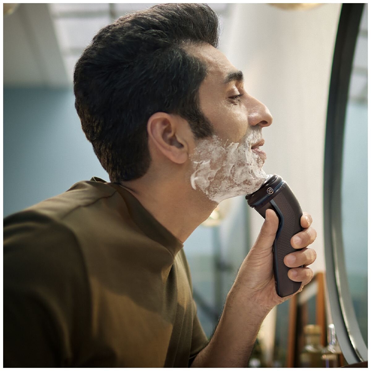 Philips Shaver Series 3000 - 5D Pivot and Flex Heads - Wet and Dry Shaving - Deep Blue - S3144-00