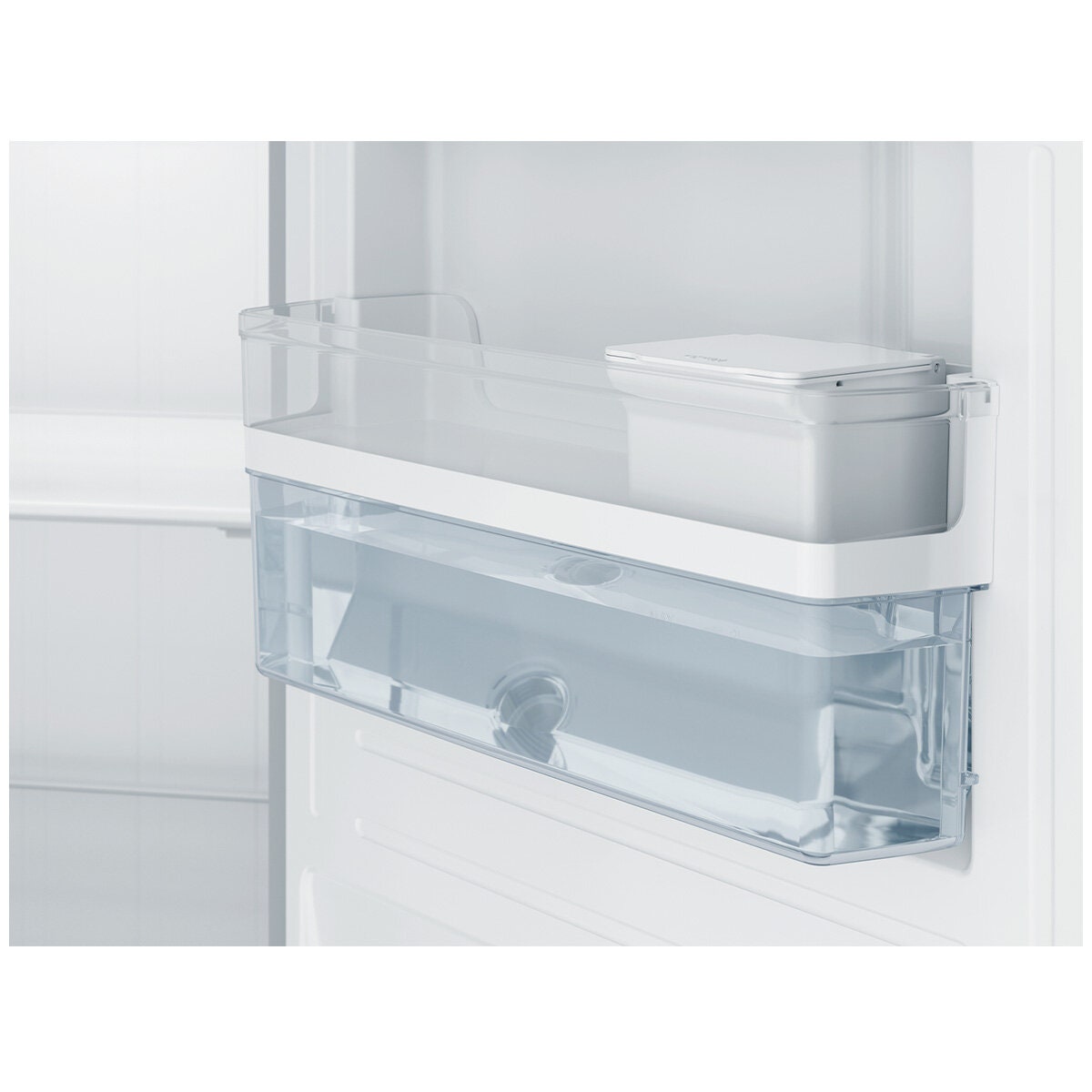 Westinghouse 619L Side by Side Fridge - Matte Black with Non-Plumbed Water Dispenser - WSE6240BB
