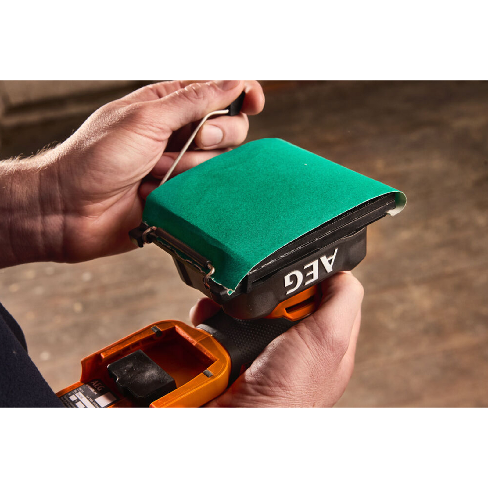 AEG 18V Sub Compact 1/4 Sheet Sander - Skin Only A18S14BL0