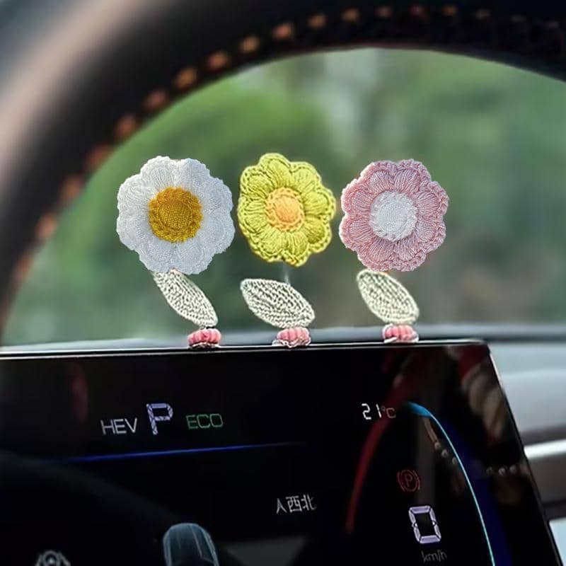 Car Dashboard Flower Ornament in Painted Resin - Yellow - view 5