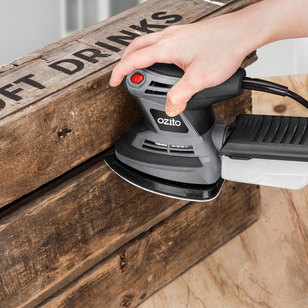 Ozito 200W Detail Sander - Lightweight Compact Tool - 140mm Sanding Plate - SuperSaverAU - view 4