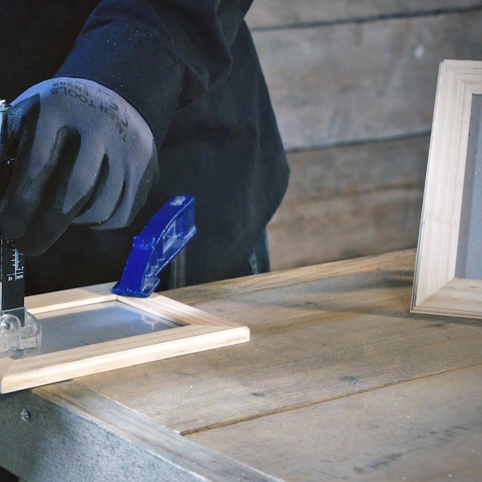 Dremel Plunge Router Attachment 335 - Converts Rotary Tool to Plunge Router