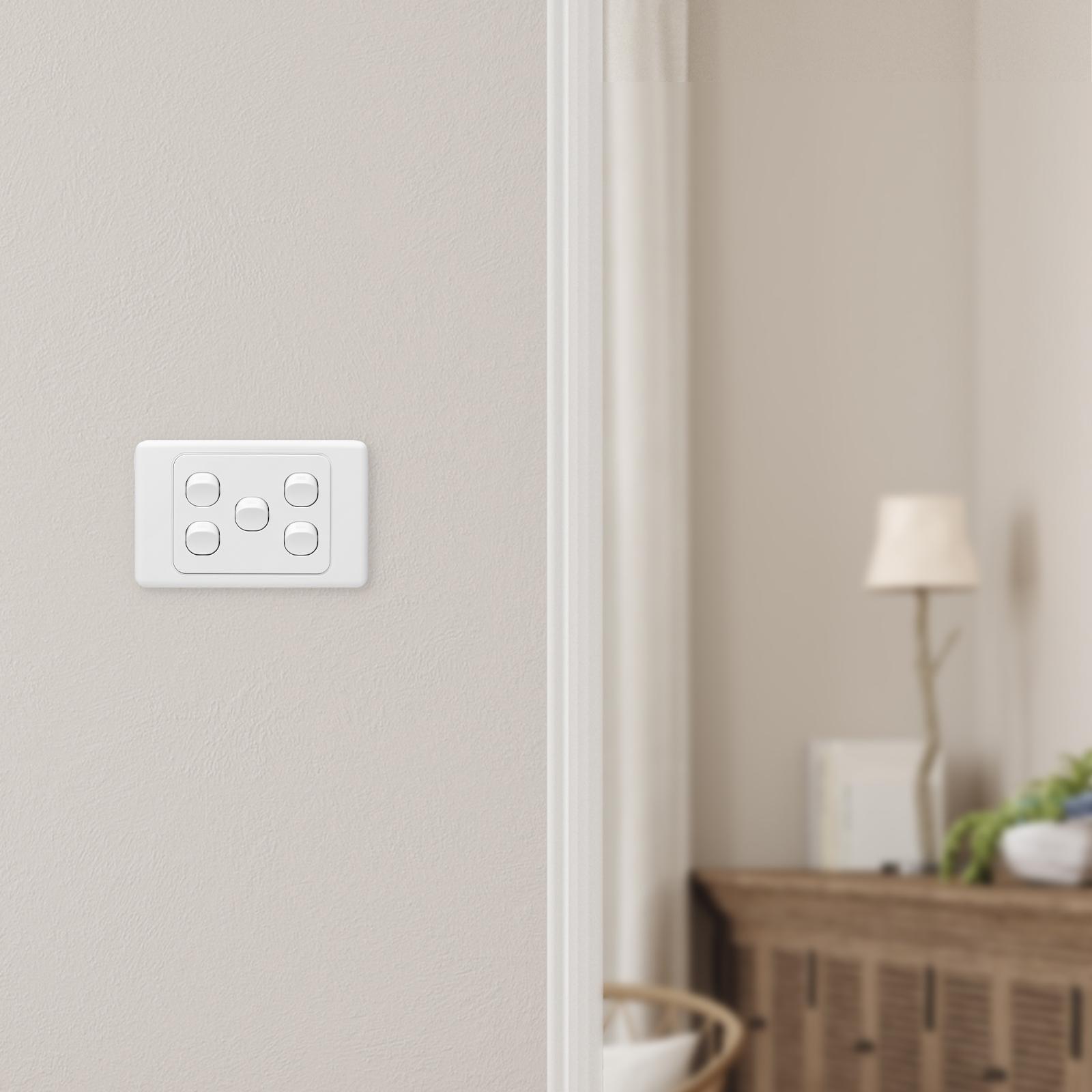 DETA Five Gang Switch 5 Gang 10A 240V White Polycarbonate Indoor 6105B