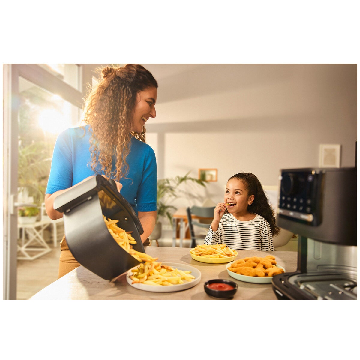 Braun MultiFry 5 Air Fryer 5.7L - Black - Three-in-One Air Fry, Bake, Grill, 20 Programs - HF5073IBK