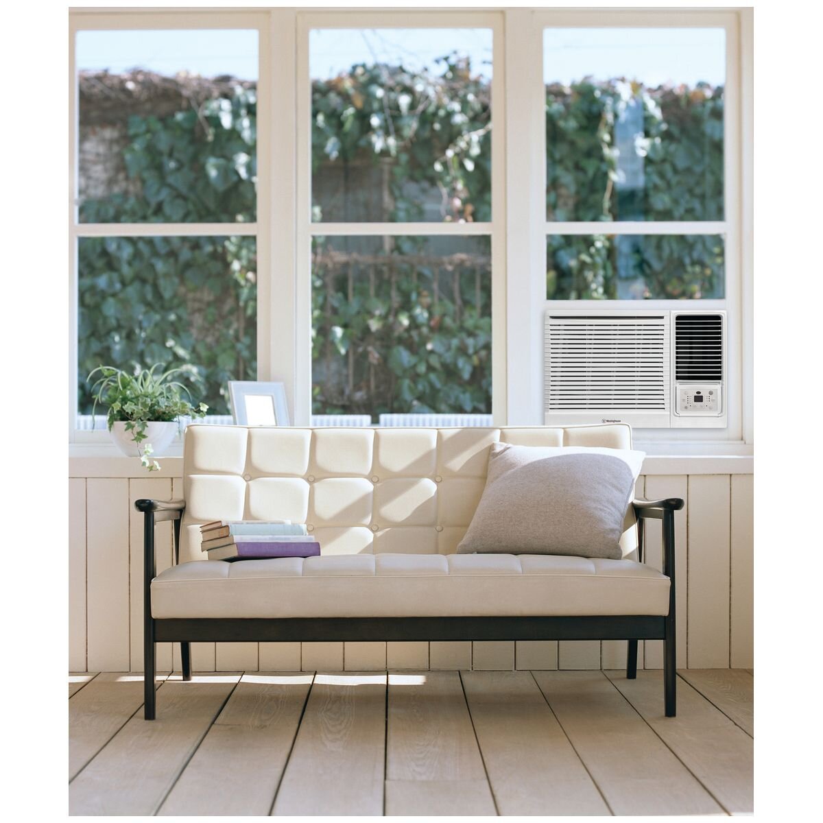 Westinghouse 2.7kW window/wall cooling only air conditioner - four fan speeds, LCD remote - WWH27CWA