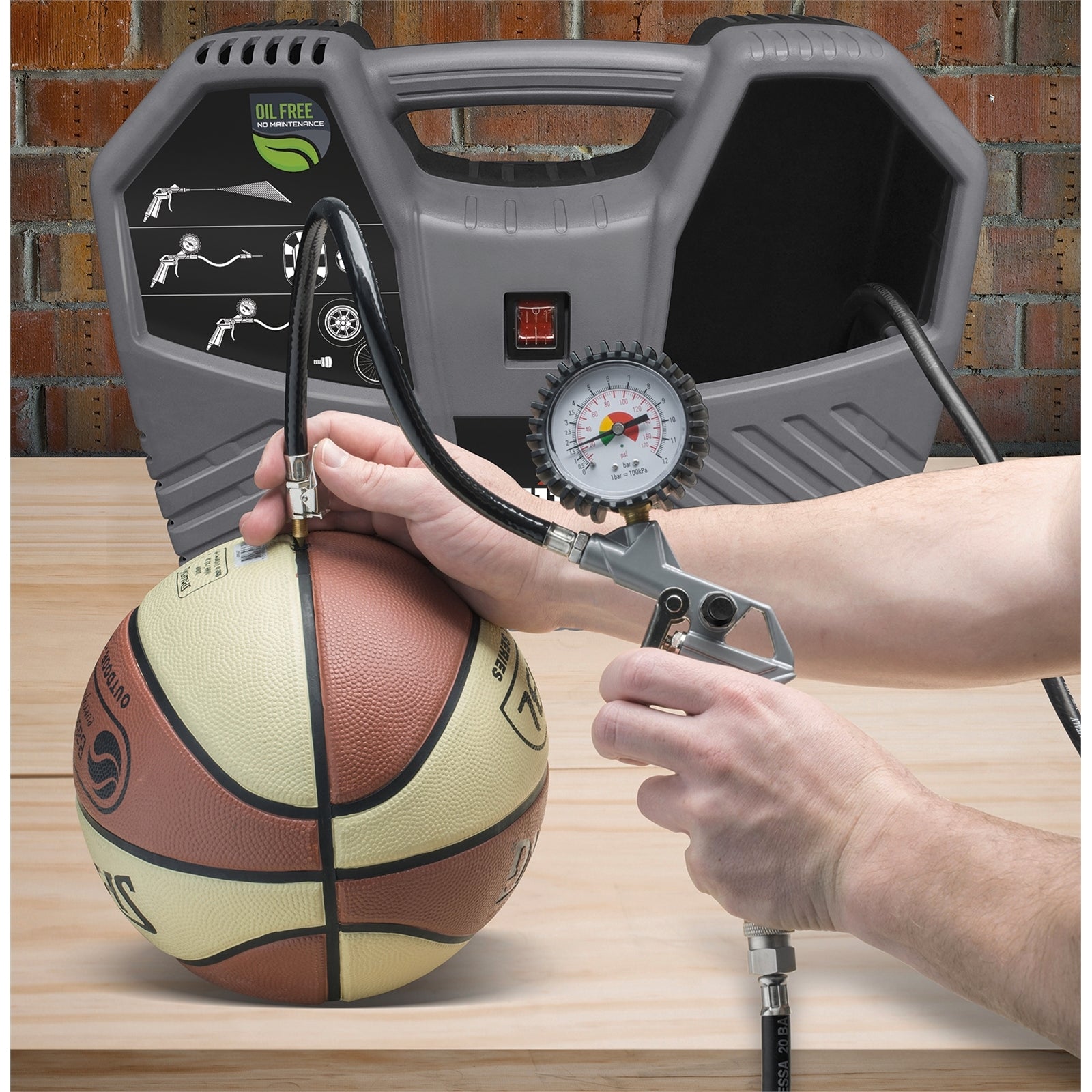 Ozito 1100W 1.5HP Inflate-It Compressor Kit ACK-1100, Oil-Free, Portable