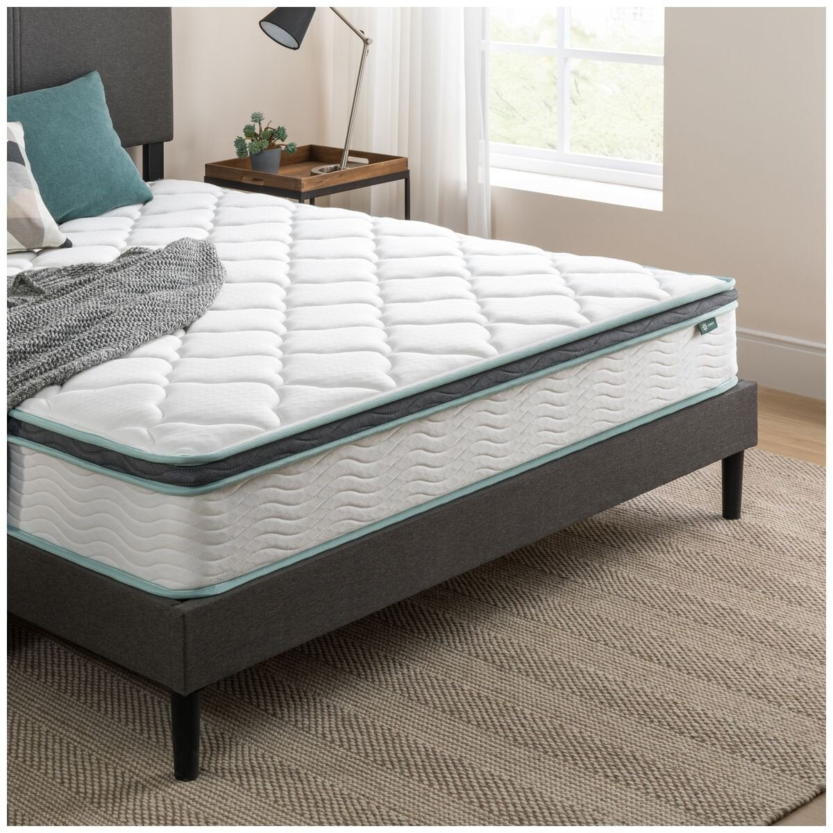 Zinus Queen 25cm Deluxe Bonnell Inner Spring Mattress - Euro Top - CertiPUR-US Foam - AU-MSSAO1ZC-10Q