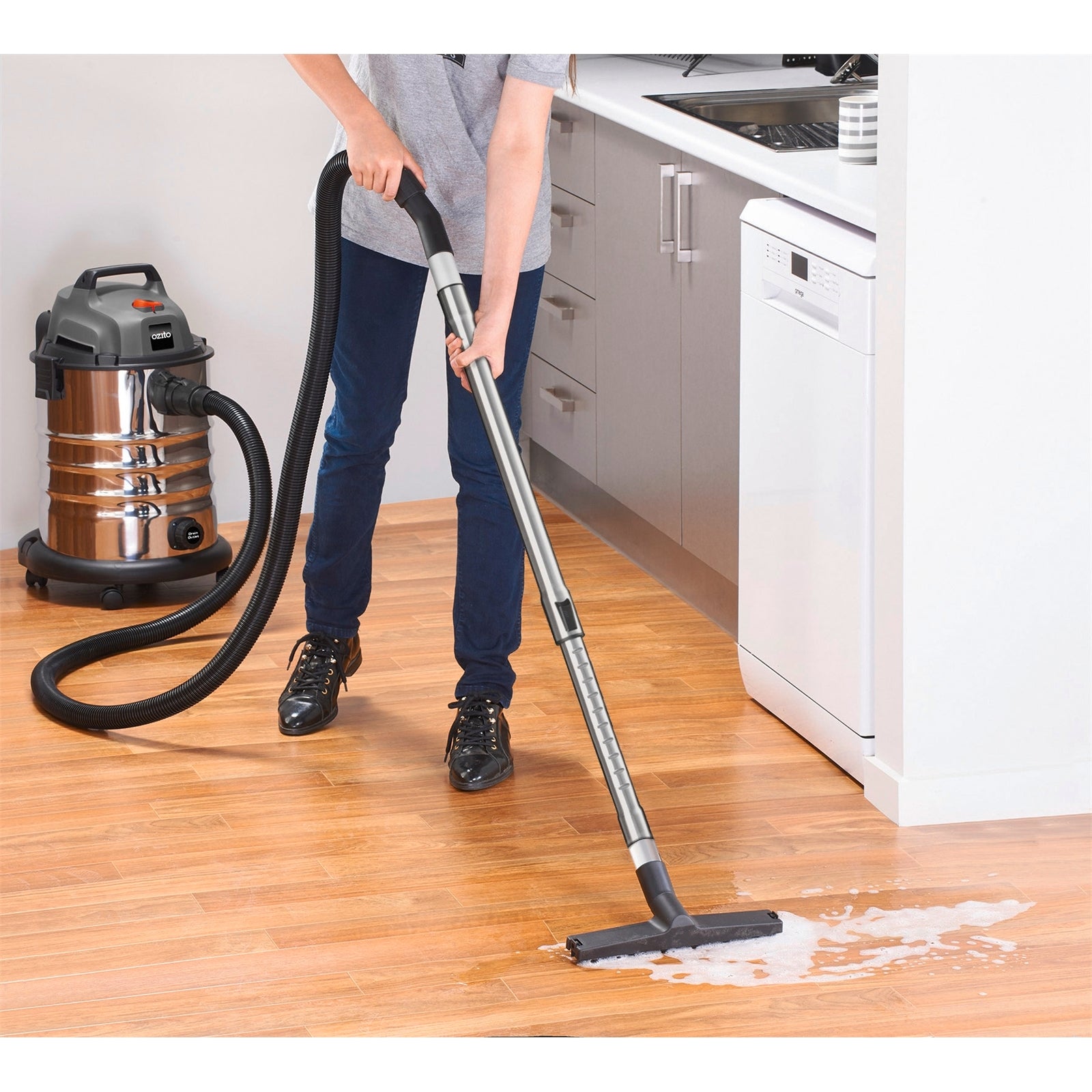 Ozito 35mm Telescopic Vacuum Wand 0.5-0.9m
