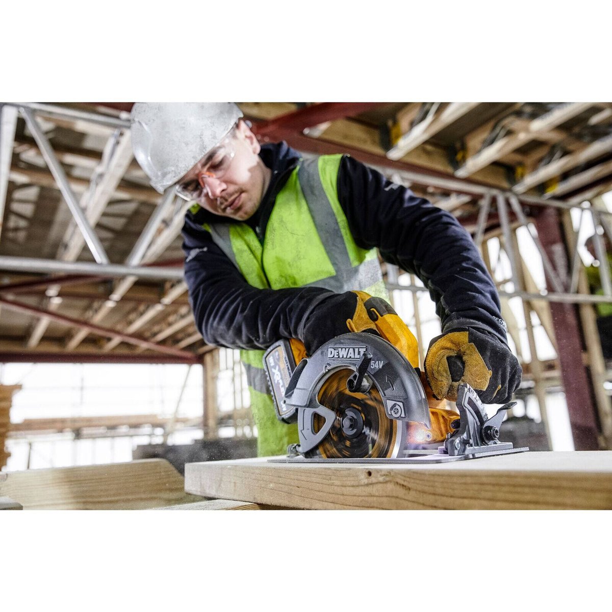 DeWALT 54V 184mm FlexVolt Cordless Circular Saw Skin Only DCS578N-XE