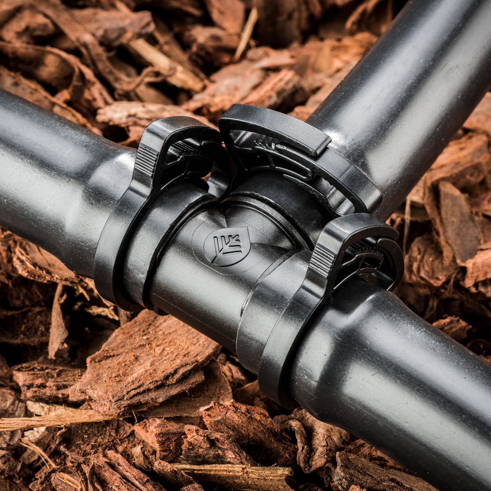 Pope 25mm Single Barbed Tee Black 1000kPa Poly Irrigation Fitting
