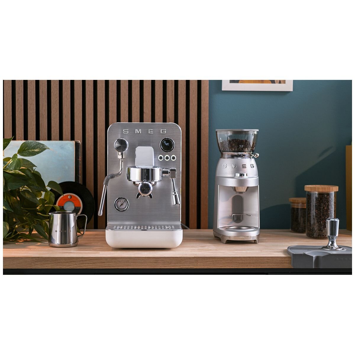 Smeg Minipro Espresso Coffee Machine - 15 Bar, Triple Thermoblock, Shot Timer, Matte White - EMC02WHMAU