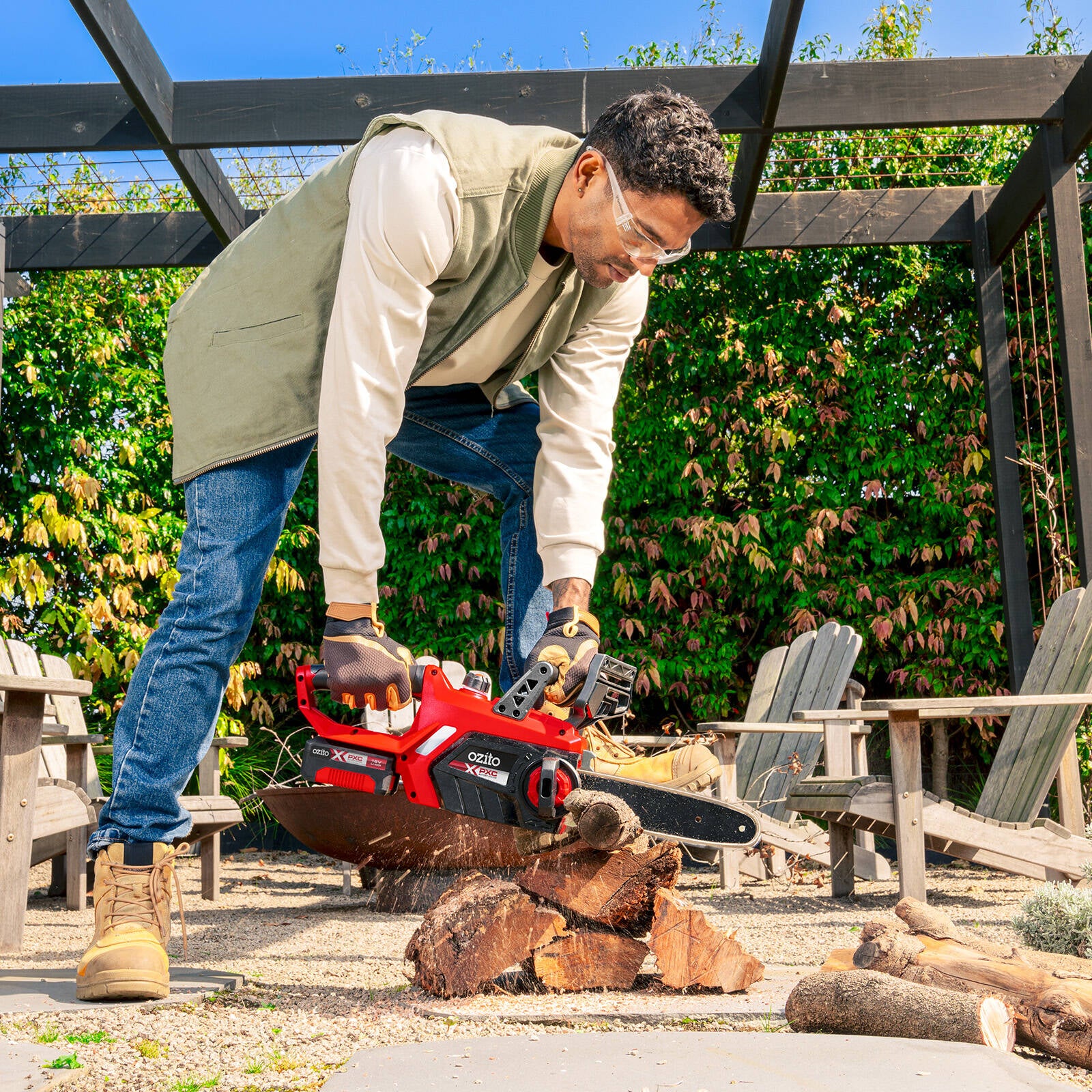 Ozito PXC 18V 250mm 10" Cordless Chainsaw Skin Only PXCSS-1825