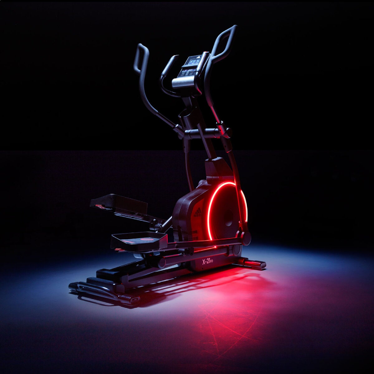 Adidas X-21FD elliptical cross trainer - 24 resistance levels - 12kg flywheel - 16 programs - ADCR-X21FD